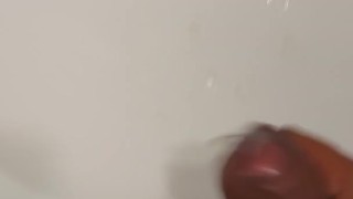Punheta no wc