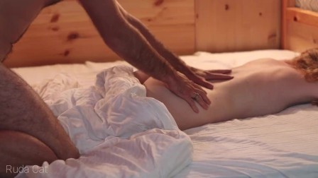 Quick passionate sex with petite redhead after relaxing massage. Real amateur couple - Ruda Cat