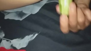 playing with a zuchinni makes my pussy cum!
