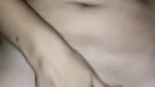 Masturbandome antes de bañarme