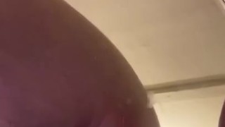 Ebony babe fucks on mirror