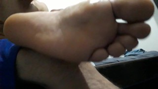 Fetiche de pies, sexy pies, quieres probar?