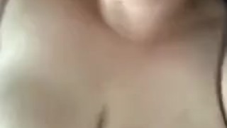Big Tittys bouncing in a tank top