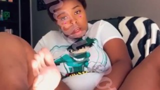 Jadeenasty massive Squirt in Deskchair