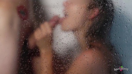 Hot girlfriend got fucked in the shower-hd