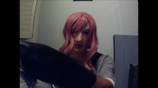 Masked in Anine female mask with pink wig and putting on black leather gloves!