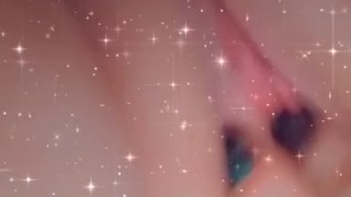 Chubby wet pussy!!