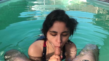 Horny girl begs for dick in the pool