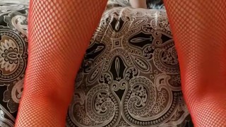 Hot little pawg MILF ass shaking casting for tinder account