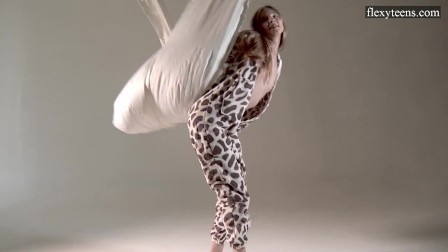 Dressed up gymnastics by Sofia Zhiraf
