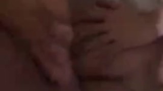 bucetuda de 19 anos deu gostoso pro namoradinho