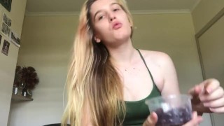 hot girl eats olives with PITS