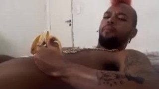 PUNHA E BANANA