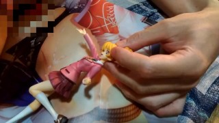 制服フィギュアでオナニー大量ぶっかけ【フレッシュプリキュア 桃園ラブ(キュアピーチ)】