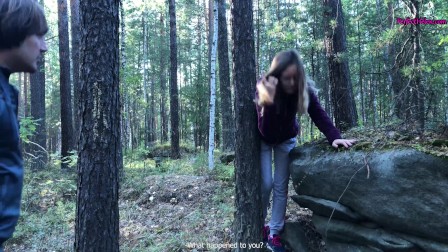 Sucked a Stranger in the Woods to Help Her - Public Sex