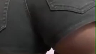 Wet Short Farts - @goddessjazmine