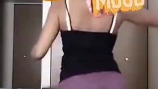 Wanna see me naked ??!?