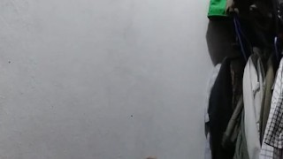 Masturbandome en la noche