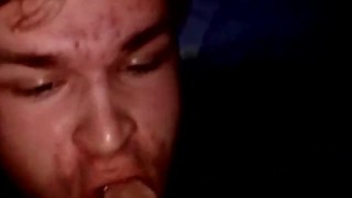 Сосет сам себе дрочит ногами лижет ноги self suck autofellatio self footjob