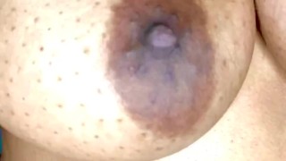 Milf Ebony Nipple Play 