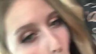 This girl gave me a spontaneous blowjob on the way home