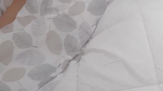 Asi me despierta mi pareja