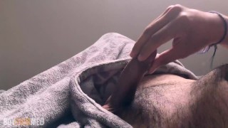 Hand in Solo · 1 With cum
