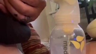 Milkymama plays with engorged blue vein tits before pumping milk with vacuum filling mason jar