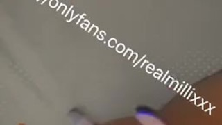 Quick Orgasm in the car almost got caught !!