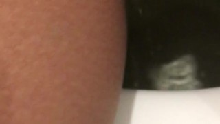 Perfect body milf peeing after sex