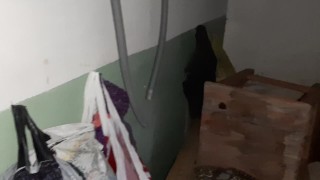 Трахнулись в заброшенном доме