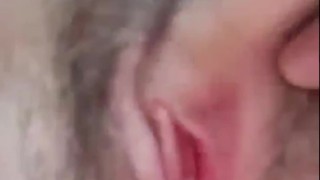 Close up Wet Pink Pussy, Dalagang Pilipina hinimas ang Mani sa Puke hangan sa Labasan