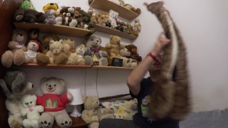 Plushie che vengono sui loro peluche preferiti #FetishWeen