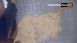 HOMBRE MADURO CASADO SE HACE UNA PAJA