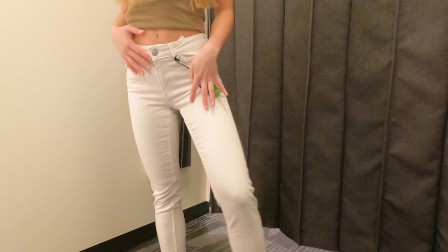Fit girl try-on haul slim fit jeans, trousers in dressing room