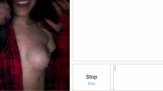 SEXY LATINA SHOWING EVERYTHING