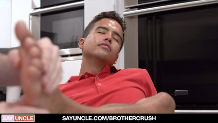 Brother Crush - Cute Boy Fucks Stepbro For A Ride To The Mall