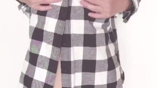 【敏感ちくびオナニー】ノーブラからお着替えしようとしたら、乳首が擦れて気持ちよくなったおっぱいと一緒にクリをいじいじJapanese masturbation nipple clitoris