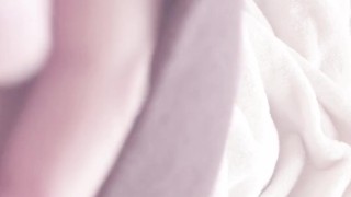 【朝おっぱい】乳首もクリクリして起こしてあげます nipple massage masturbation