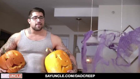 ❤️Dad Creep - Son Got Special Halloween Surprise From Stepdad