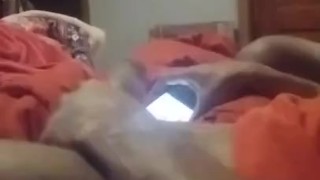 Jacking to my girl mama while girl in bed