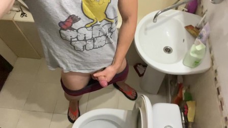 Young Guy Jerks Off a Dick in His Neighbor's Toilet AHAH