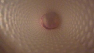 Il baise un Fleshlight - A quoi ça ressemble de l'intérieur?