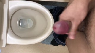 久しぶりの射精、たくさん出ました。