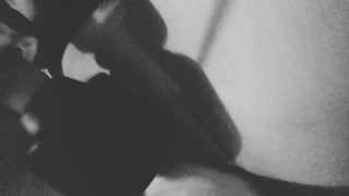 Loose Cunt gets stretched