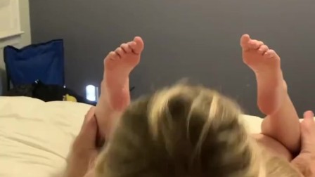 Bambi Bold Give A Phenomenal blowjob With Her Feet In The Air Wrinkling Her Soles