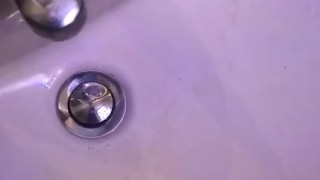 Solo play Huge Cumshot