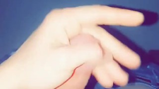 Young bi guy finishes on camera 