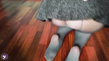 Russian Schoolgirl In Skirt Pee In Pantyhose. Golden Shower. Pissing. Girls Pee | Kinky Dove