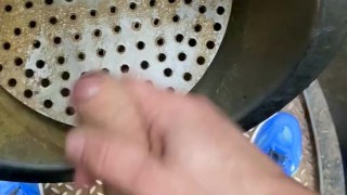 Rukken in een piskruis in Utrecht - erg risky!